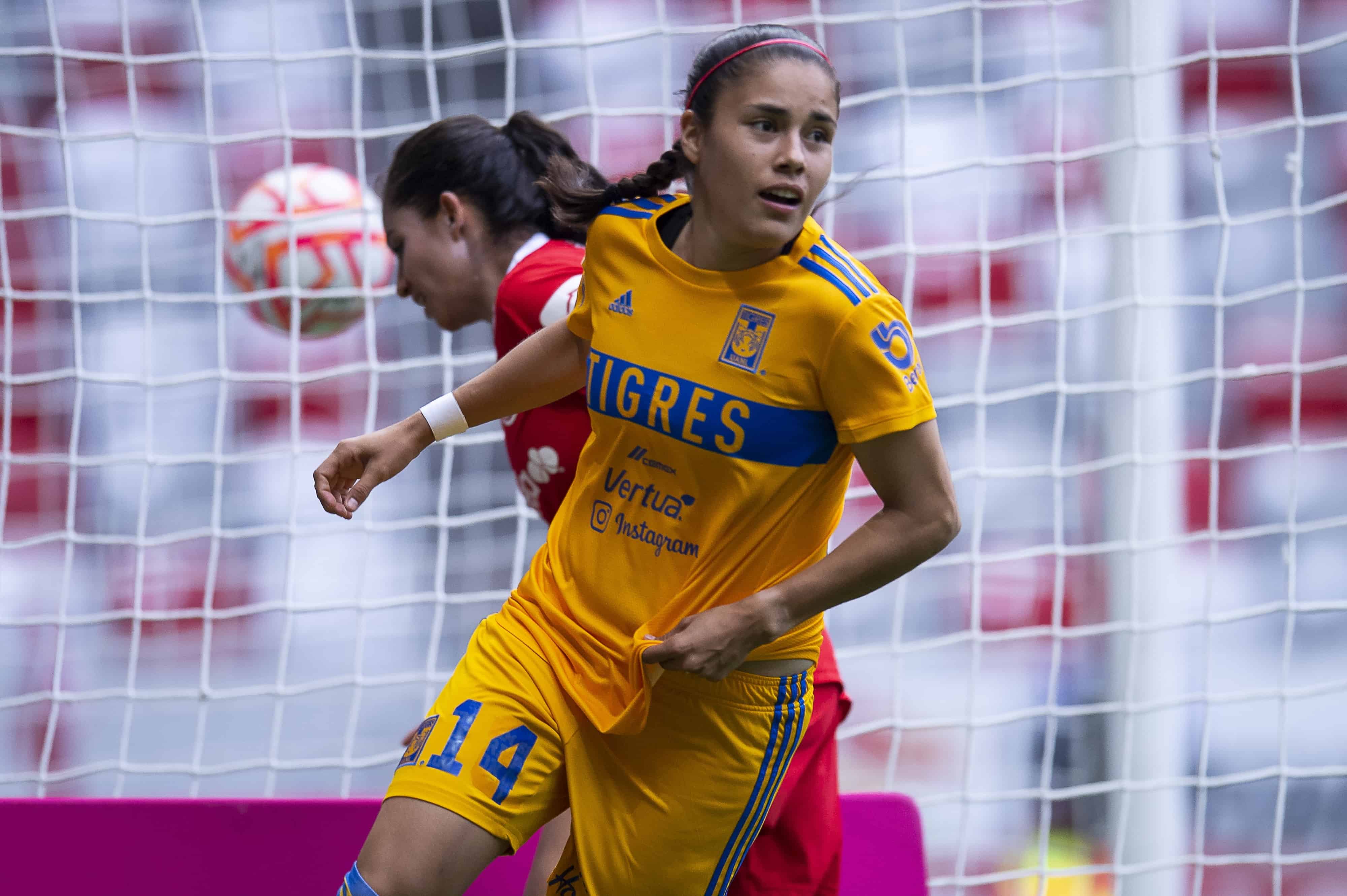 Lizbeth Ovalle hace el 3-1.