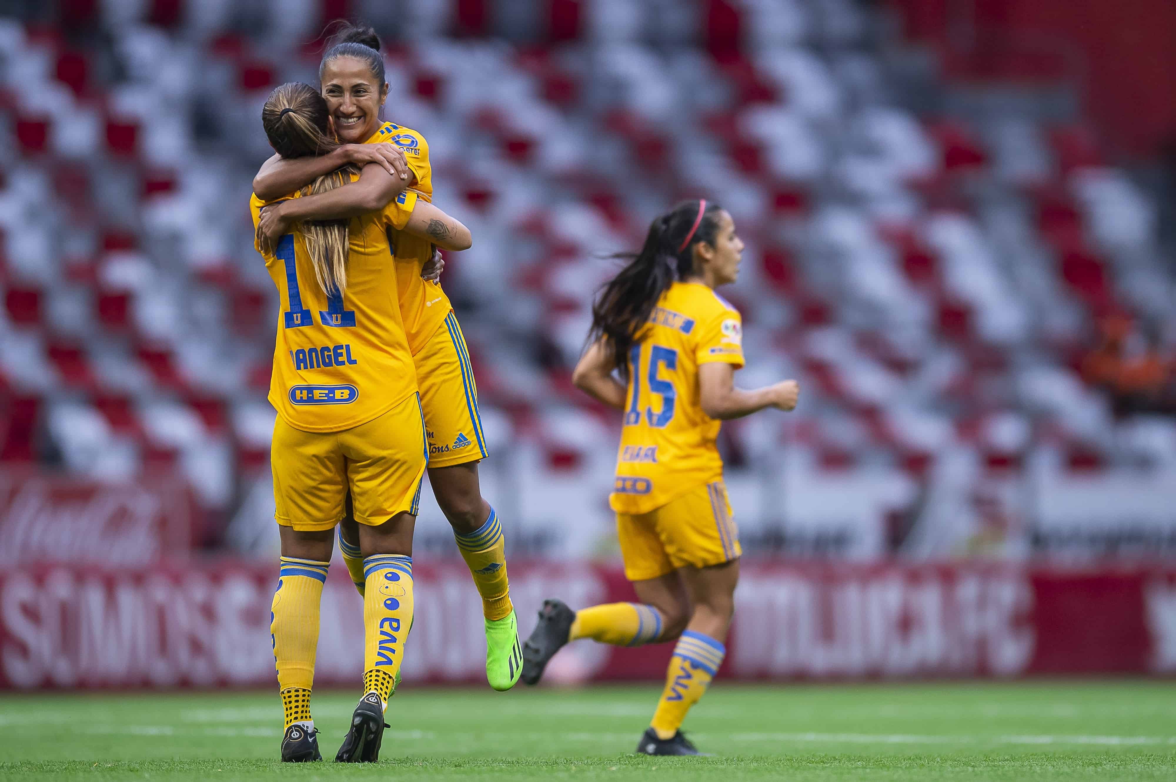 Stephany Mayor hace el 4-1.