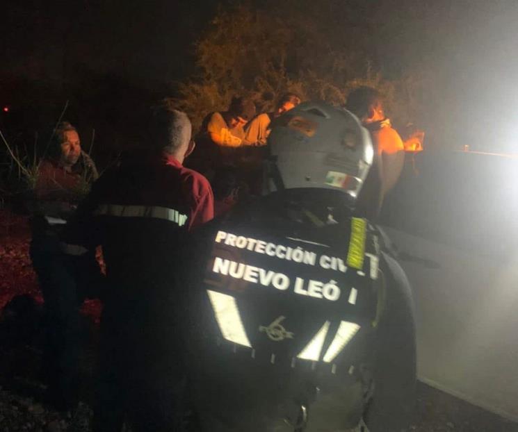 Rescatan a tres menores arrastrados por corriente