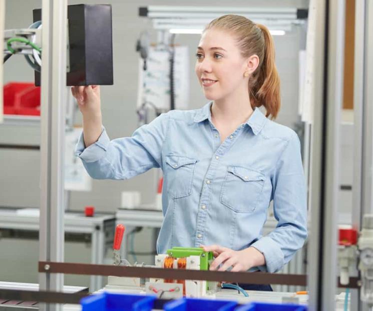 Obtienen ingenierías de la UDEM acreditación de ABET