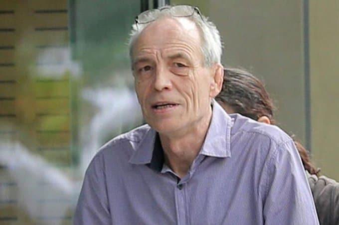 Simon, el supuesto hijo del rey Carlos III y Camila Simon, el supuesto hijo del rey Carlos III y Camila