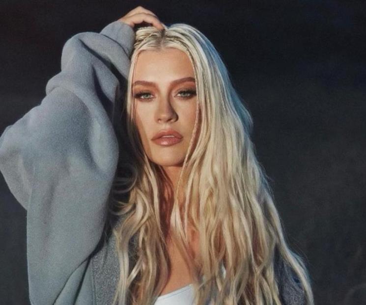 Presenta Christina Aguilera adelanto musical