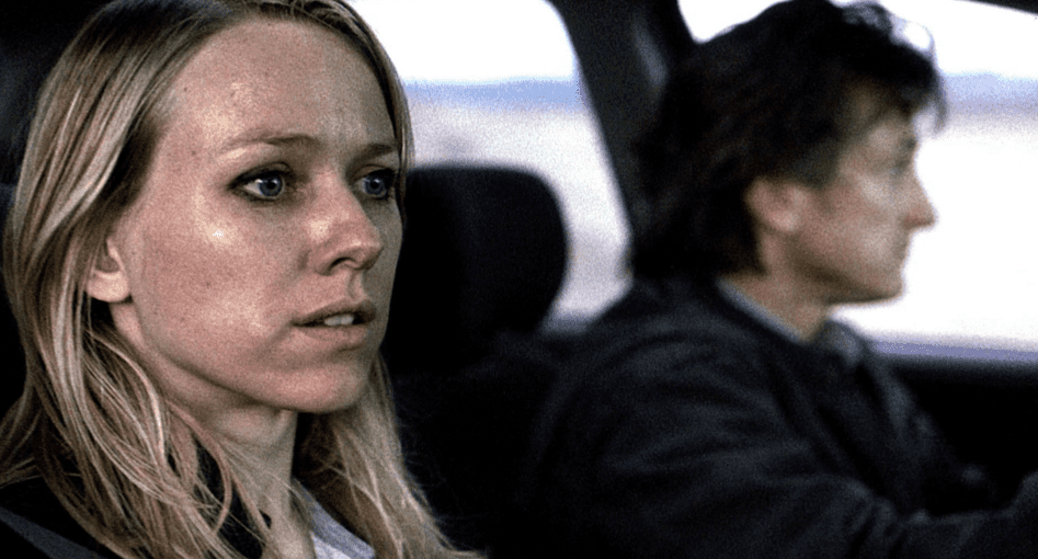 Watts colaboró con el mexicano, Alejandro González Iñárritu en 21 Gramos (2003); su actuación le valió una nominación al Oscar