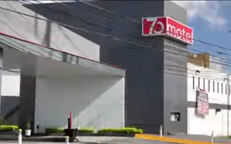 Investigan la muerte de una mujer, quien fue encontrada sin vida en una de las habitaciones de Motel 70