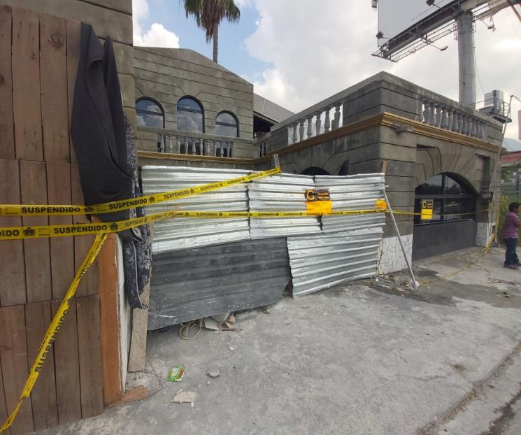 Violan sellos de clausura en construcción: detienen a 10 Violan sellos de clausura en construcción: detienen a 10
