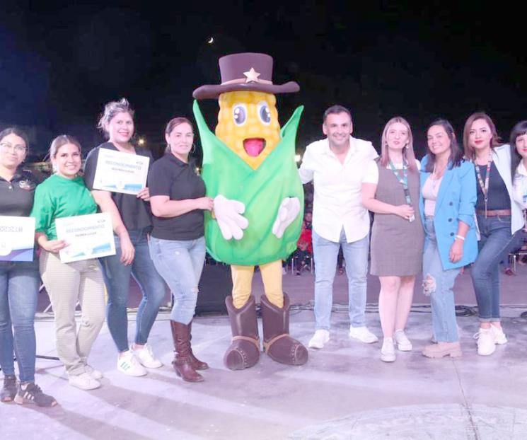 Realizan con gran éxito Primer Elote Fest en San Nicolás