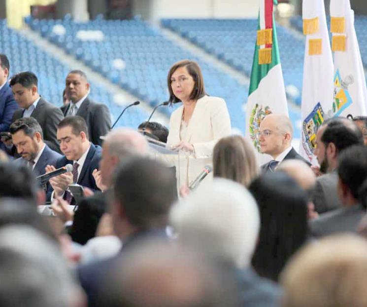 Anuncia en su Primer Informe la modernización del C4