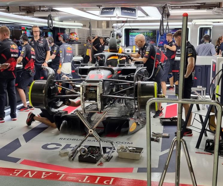 Es Checo noveno, lideró Carlos Sainz