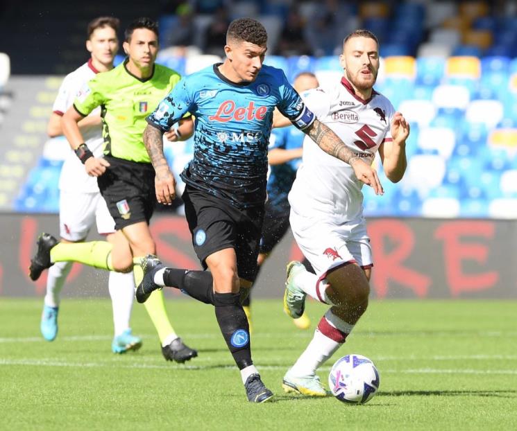 Gana Napoli de Chucky y lideran en Italia
