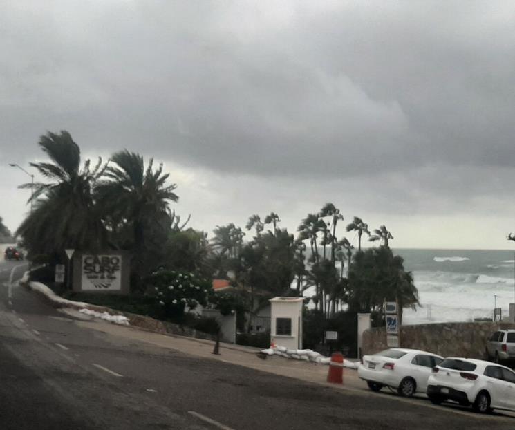 Orlene se convierte en huracán categoría 2