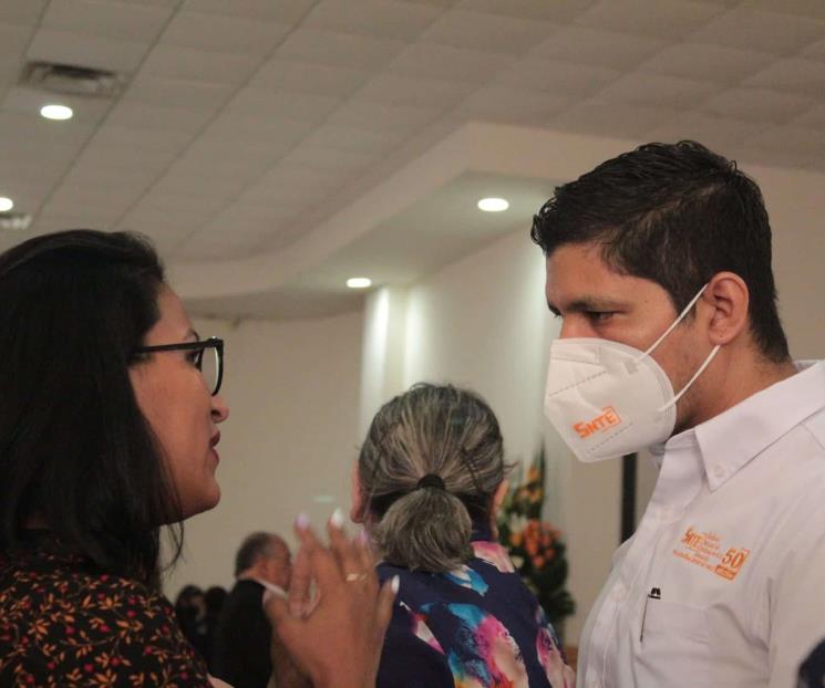 Dan fechas límites para tramitar la beca de la UANL