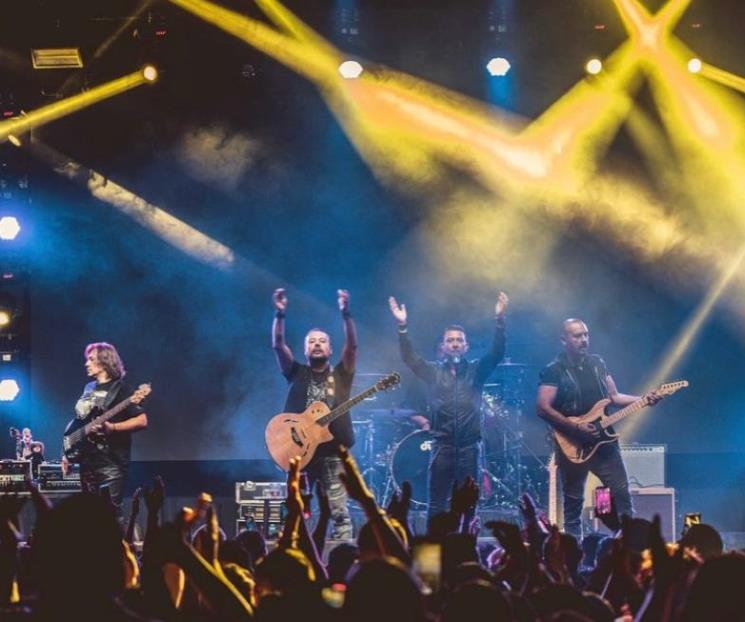 Elefante, Miguel Mateos y Mikel Erentxun juntos en concierto