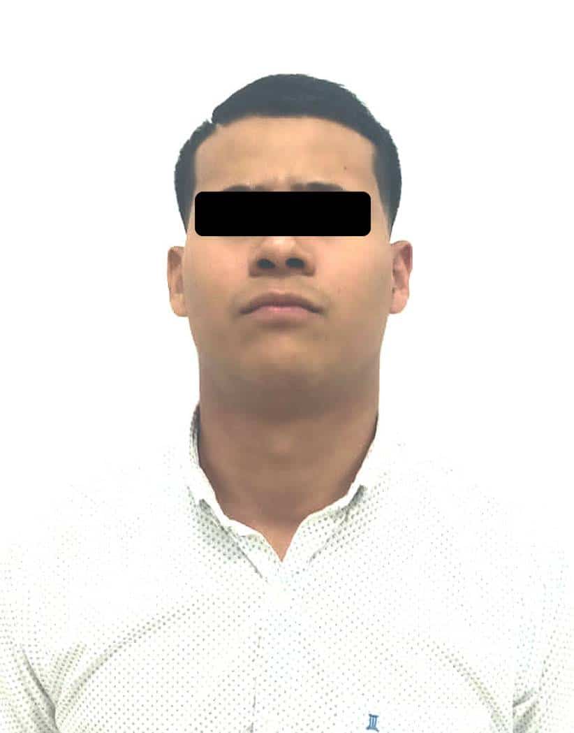 Detuvieron a un hombre que portaba una pistola, calibre .40, fajada en la cintura del pantalón