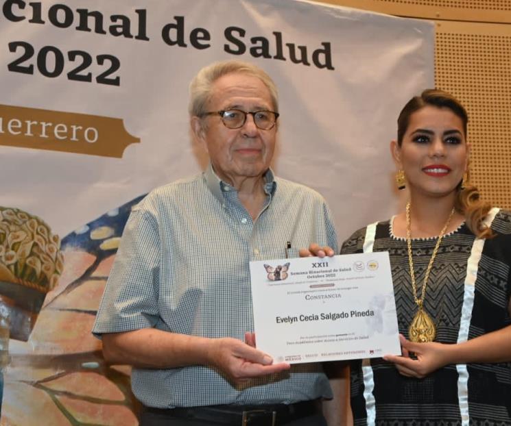 Migrantes mexicanos en EU padecen vulnerabilidad en salud