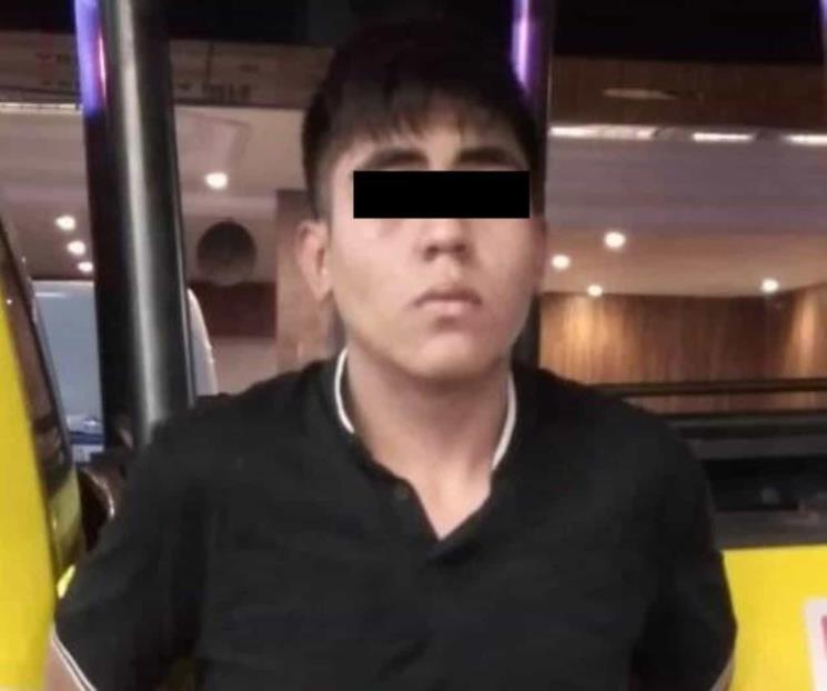 Cae por robo a tienda de conveniencia