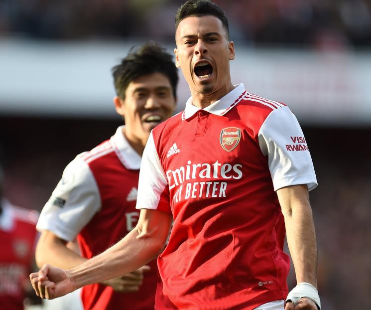 Vence Arsenal a Liverpool y retoman liderato en EPL