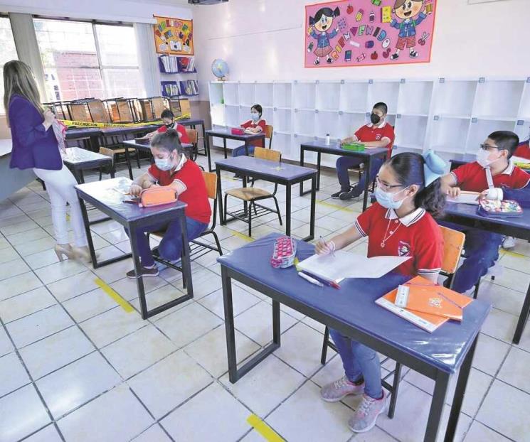 Piden padres de familia mesas de diálogo con la SEP