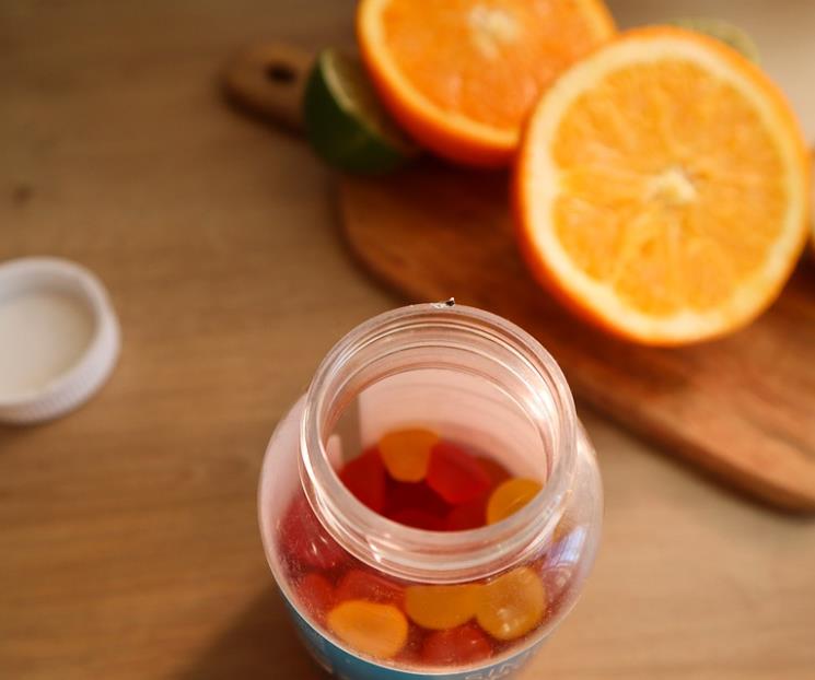 Prepara gomitas de vitamina C para fortalecer las defensas