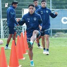 Van Raya2 por el pase al repechaje