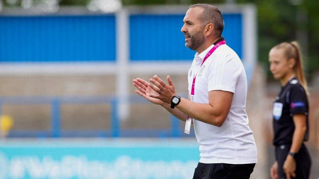 Queremos que mexicanas se identifiquen con el equipo: López