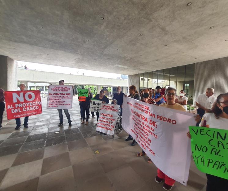 Protestan vecinos por remodelación de “casco” de SP