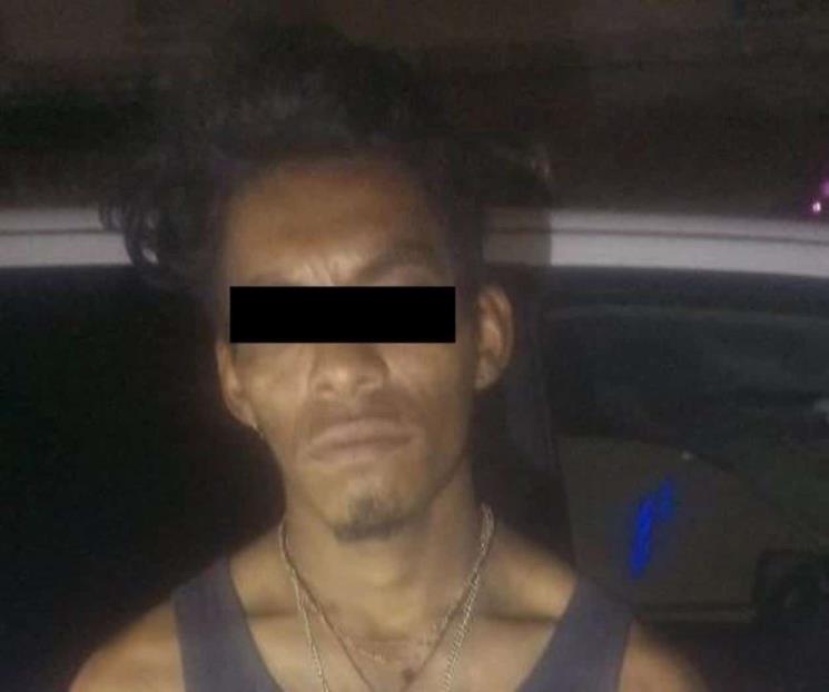Sorprenden a hondureño con droga