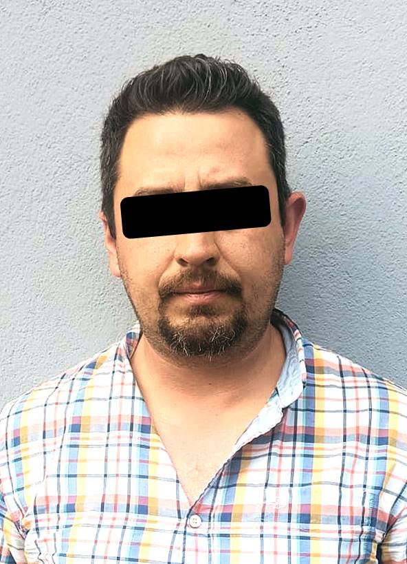 Detuvieron a dos hombres que fueron sorprendidos realizando disparos desde el interior de un camioneta