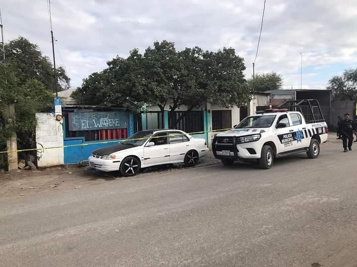 Balean a joven en depósito