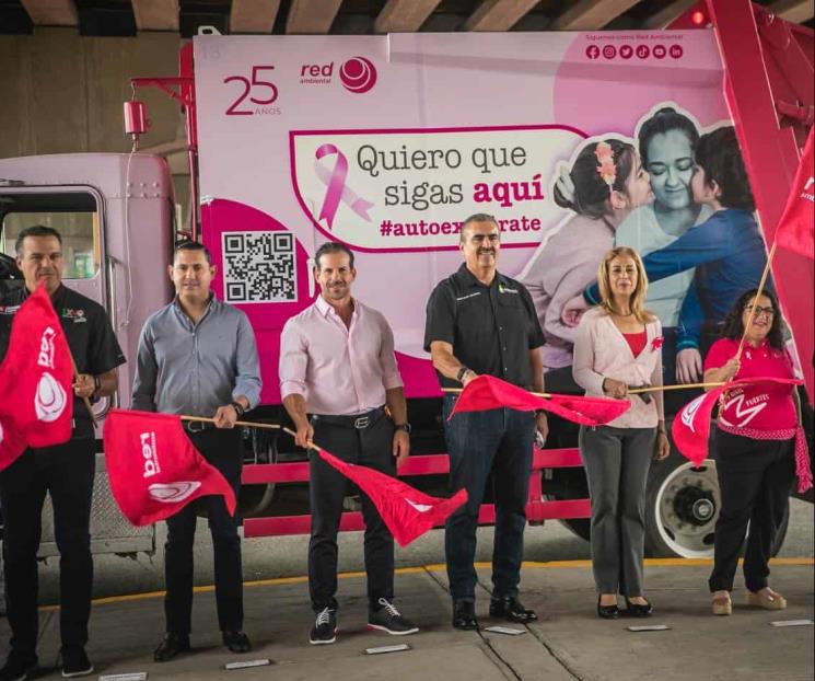 Inician operaciones camiones rosa recolectores de basura