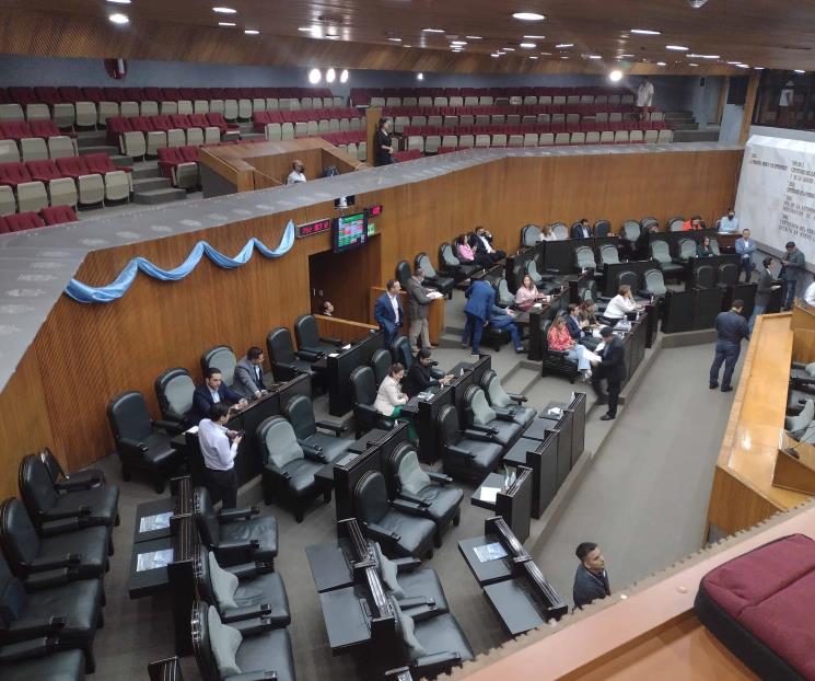 Aprueban convocatoria para elegir a Fiscal de NL