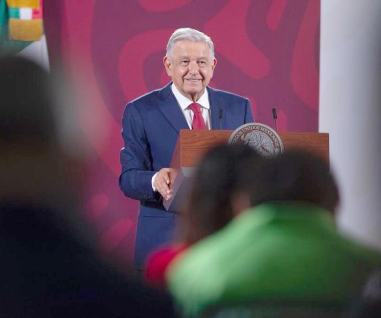 Destapa AMLO a regios para la Presidencia