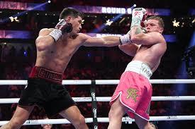 Se decantaría Canelo por revancha vs Bivol en septiembre