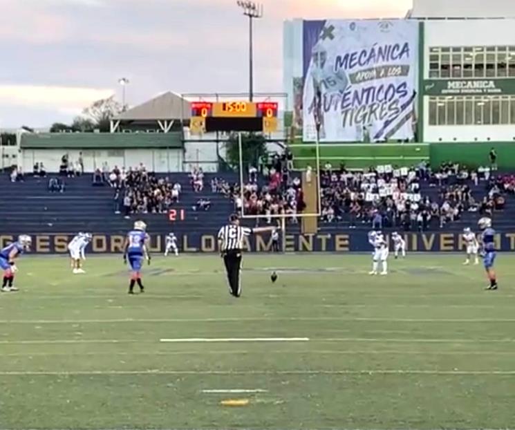 Auténticos mantienen el invicto