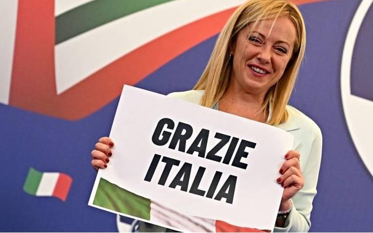 Triunfo femenino, no feminista en Italia