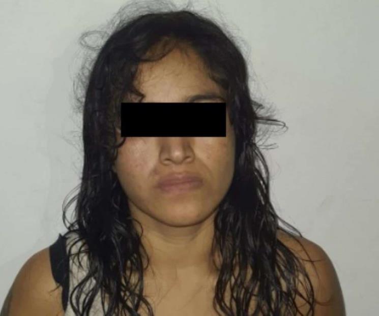 Cae pareja por agredir a hijos