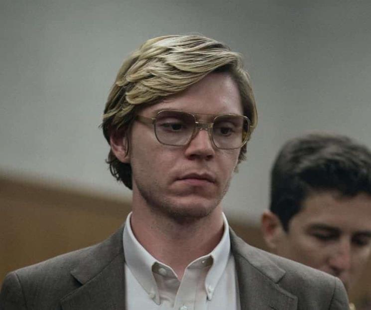 Madre de víctima de Jeffrey Dahmer critica serie de Netflix