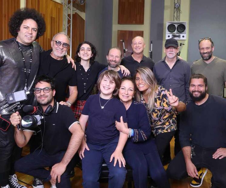 Compartirá Gloria Estefan álbum navideño