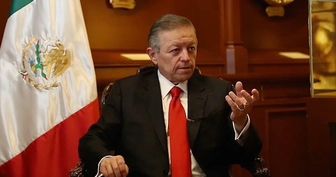 Reconoce Zaldívar lucha de mujeres contra el Cáncer de Mama