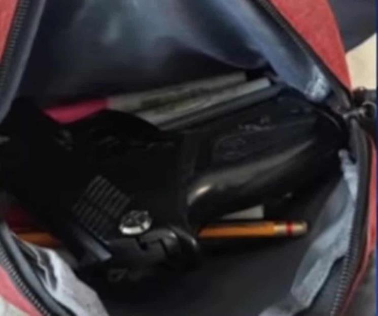 Le encuentran arma a estudiante de secundaria