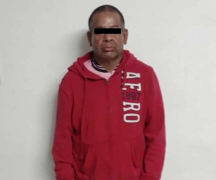 Lo detienen por conducir camioneta con reporte de robo