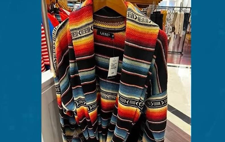 Müller denuncia plagio de Ralph Lauren al sarape de Contla