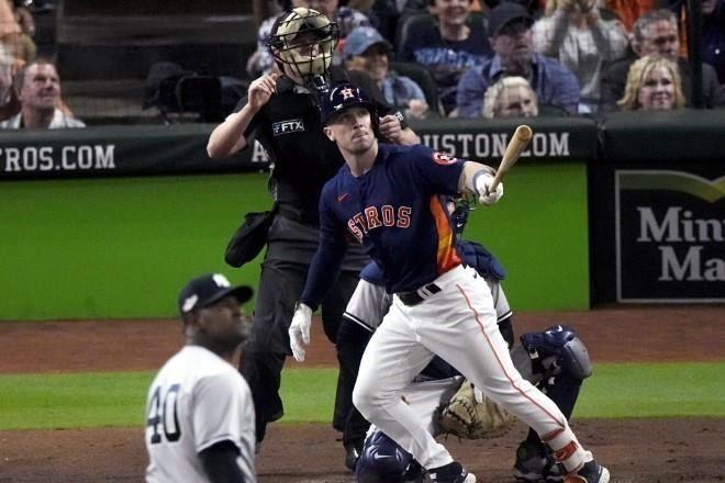 Astros se ponen 2-0 en la serie