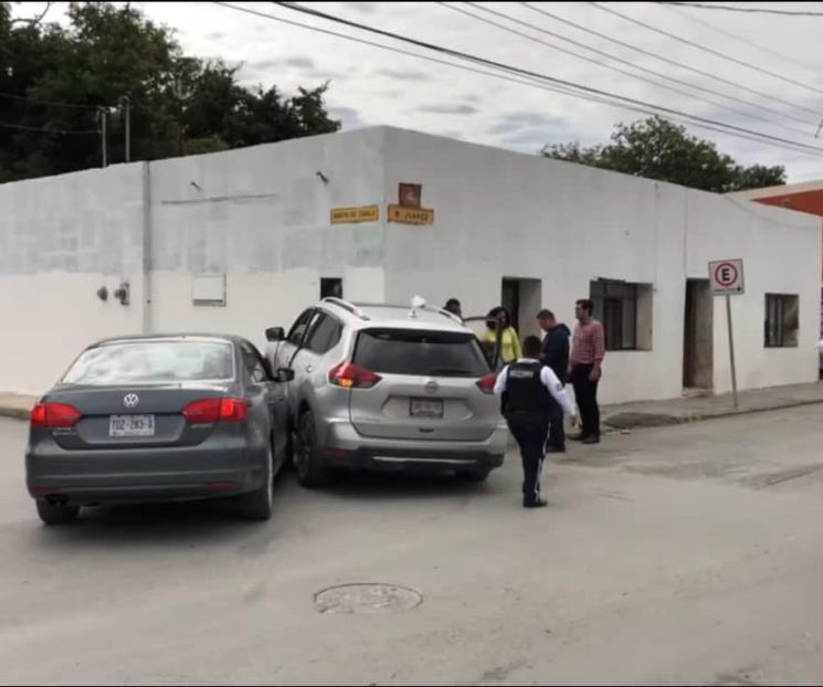 Ignora alto y choca