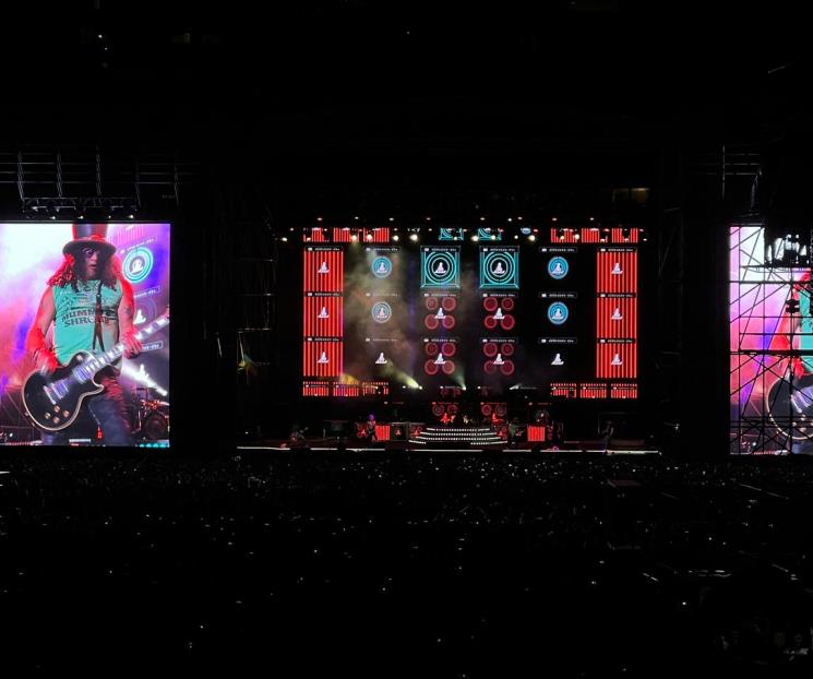 Regresa y complace Guns N Roses