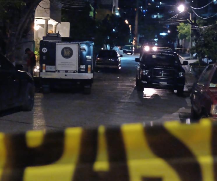 Bajan pistoleros de auto y ejecutan a dos