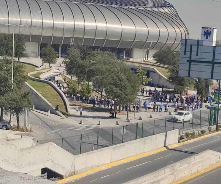 La afición sí les tiene fe