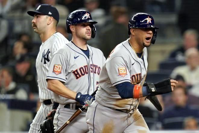 Filis y Astros, a un triunfo de la Serie Mundial