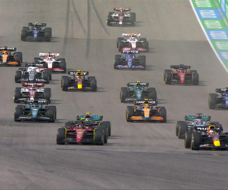 Queda Checo P4 en EU; gana Max y RB campeón