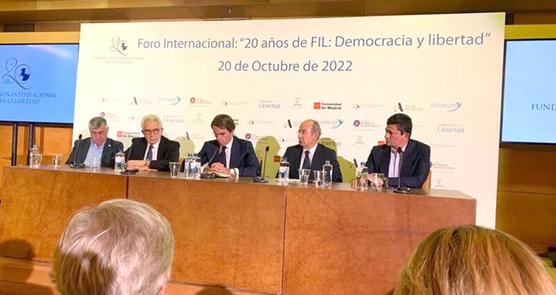 La democracia peligra, afirman expresidentes