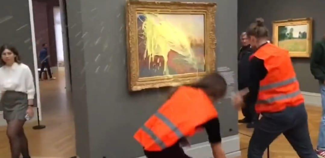 Atacan obra de Monet con puré de papa en Berlín 